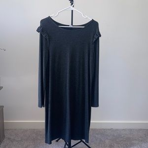Ruffled dress from old navy size large worn once
